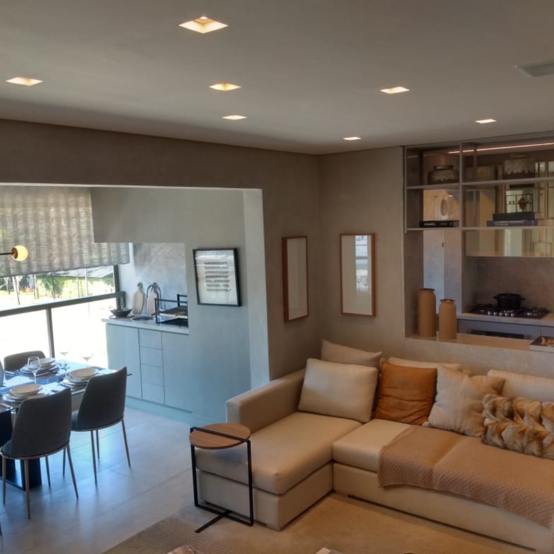 Grand Mond 1080x1080 x (2).png